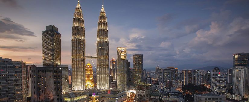 pic-the-history-and-construction-of-the-petronas-twin-towers-825x340